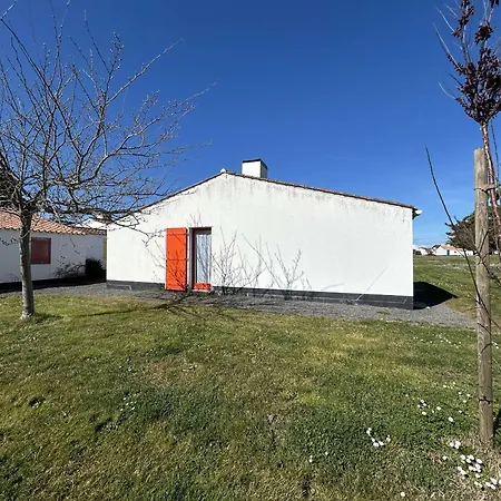 Holiday home Charmante Maison Avec Mezzanine, Piscine Chauffee, A 600m De La - - Fr-1-224a-586 *