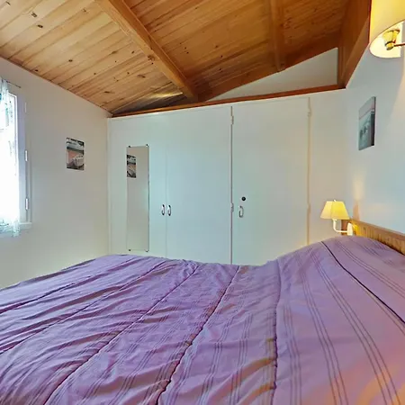 Charmante Maison Avec Mezzanine, Piscine Chauffee, A 600m De La - - Fr-1-224a-586 Holiday home *