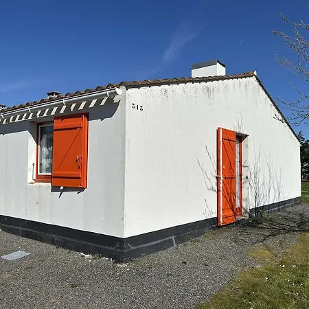 Charmante Maison Avec Mezzanine, Piscine Chauffee, A 600m De La - - Fr-1-224a-586 *
